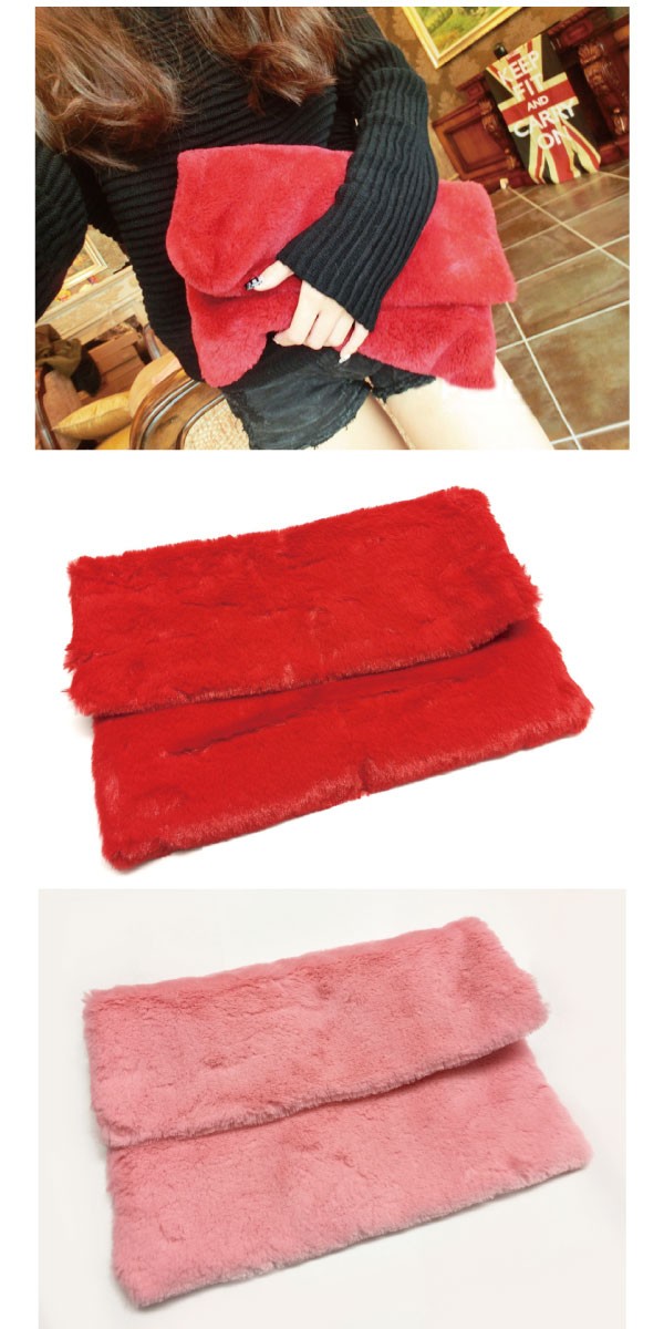 モコモコボアのクラッチバッグ♪