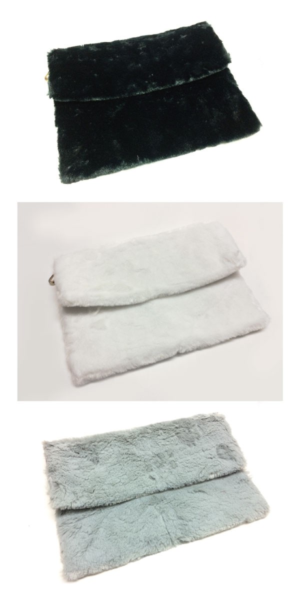 モコモコボアのクラッチバッグ♪