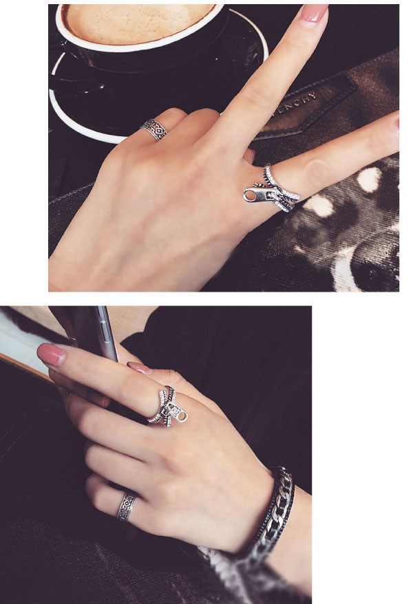 クリアストーンぎっしりファスナーリング♪