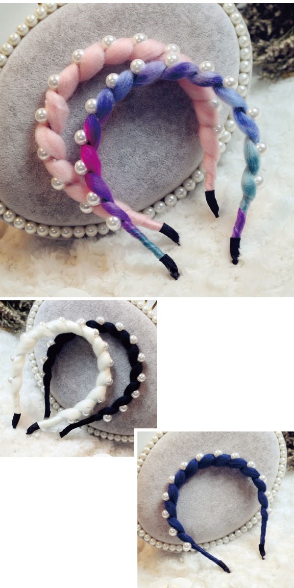 パールと羊毛フェルトのふわふわカチューシャ