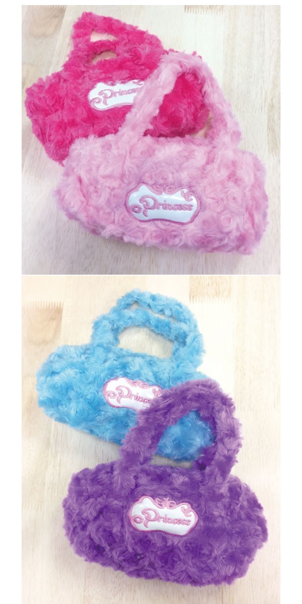 シープボアの筒型ミニボストンバッグ