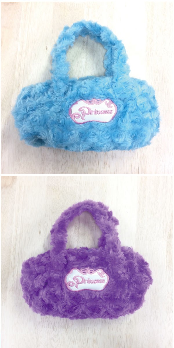 シープボアの筒型ミニボストンバッグ