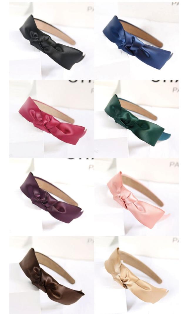 サテンリボンのシンプルカチューシャ