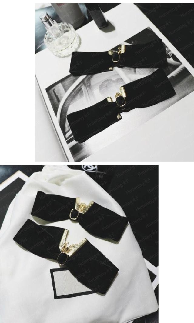 ブラックストーンがアクセント幅広チョーカー♪