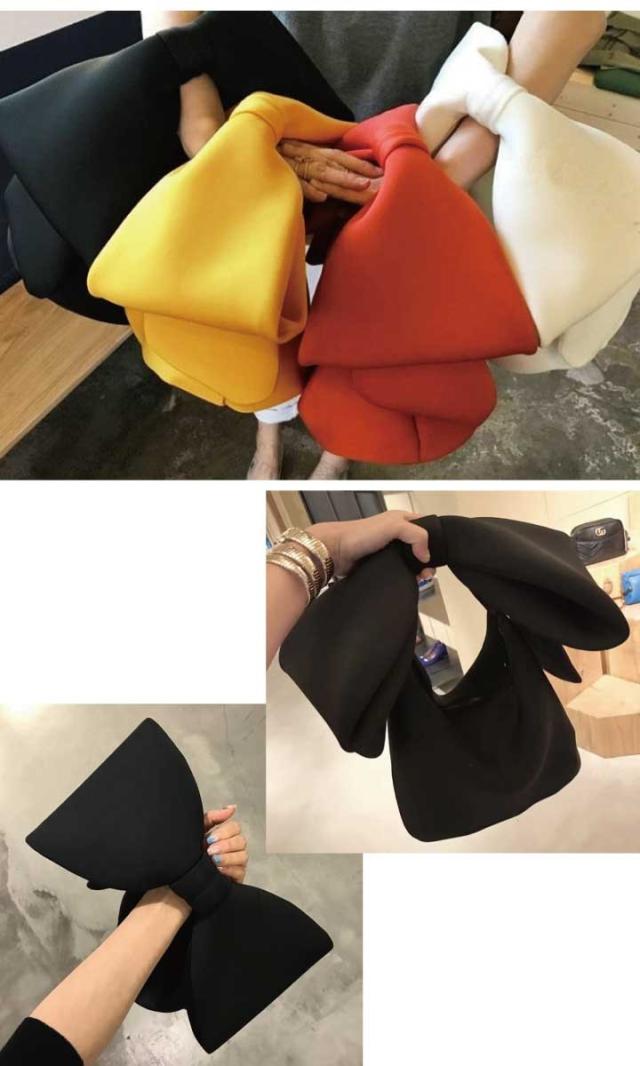 ビッグリボンのミニバッグ