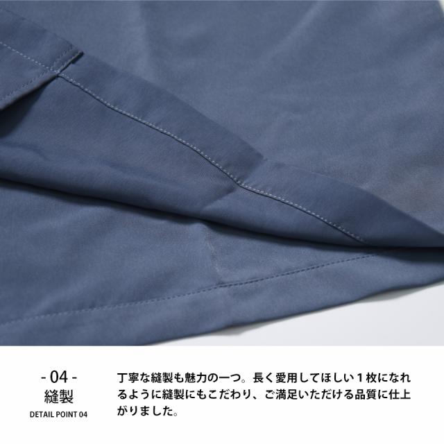 とろみのあるオープンカラーシャツ