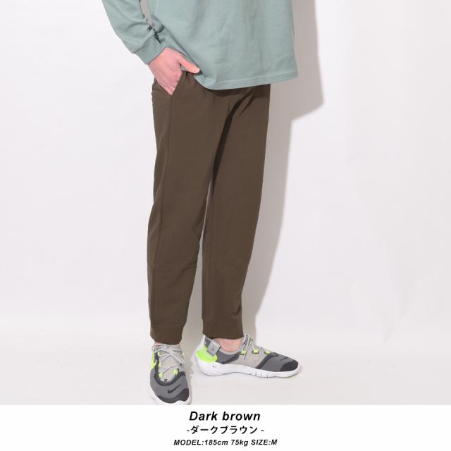 おしゃれなスウェットパンツ