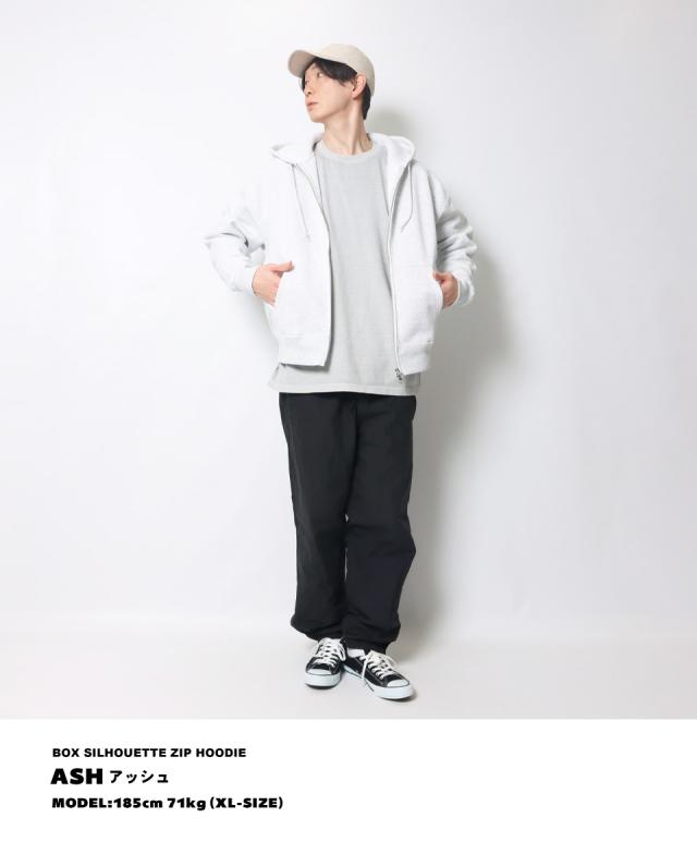 ジップパーカー