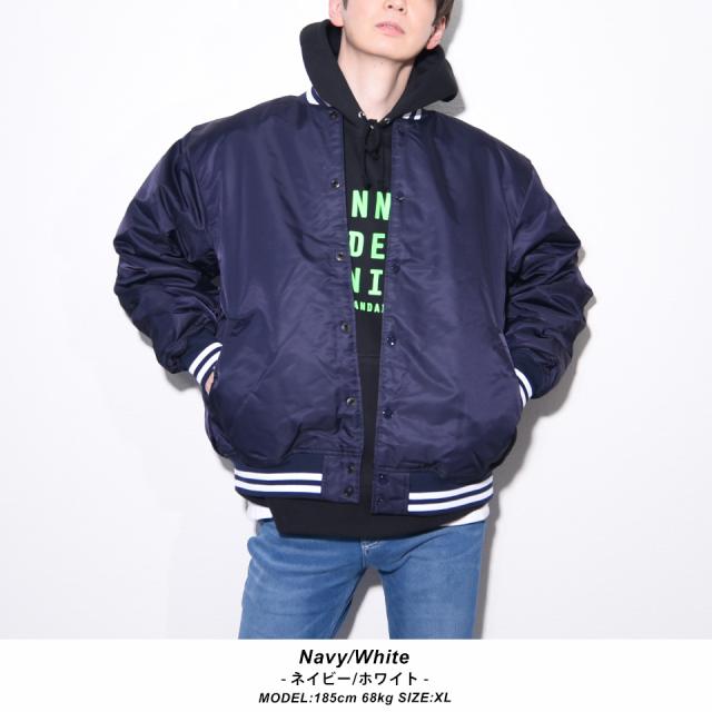 スタジアムジャケット