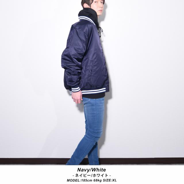 スタジアムジャケット