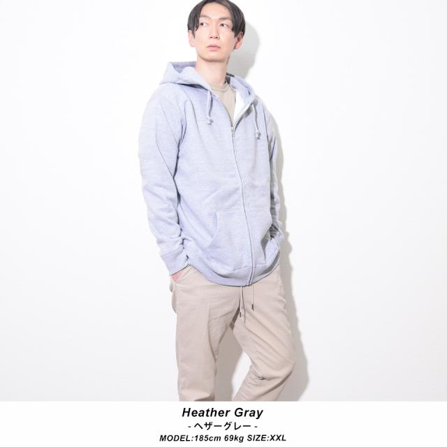 厚手のジップパーカー