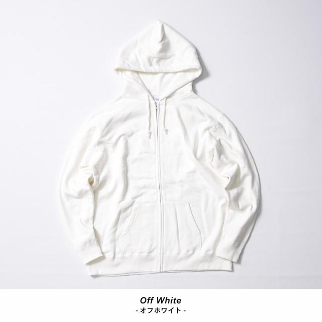 厚手のジップパーカー