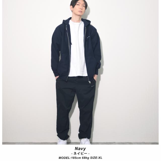 厚手ジップパーカー