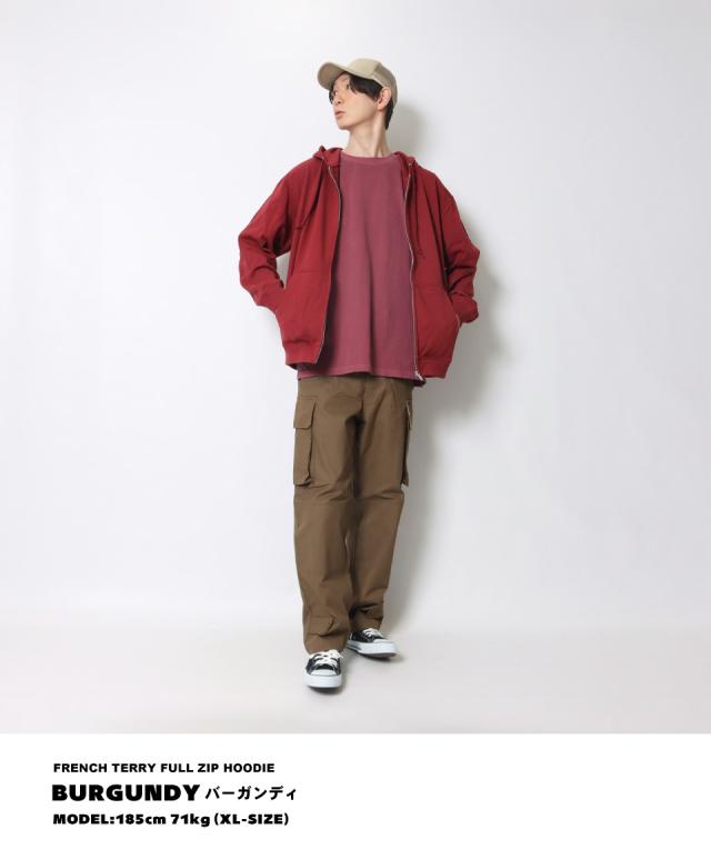 ジップパーカー