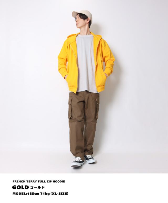 ジップパーカー