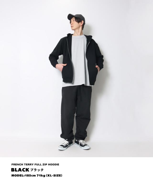 ジップパーカー