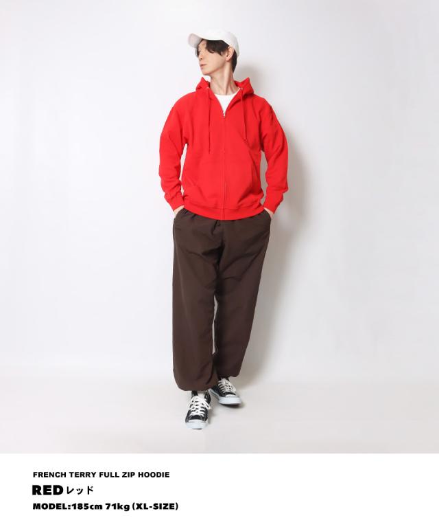 ジップパーカー