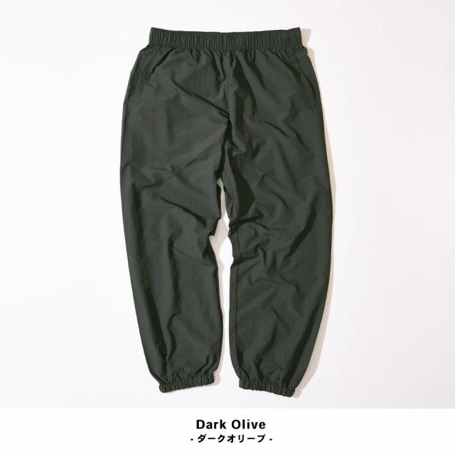 ナイロンパンツ