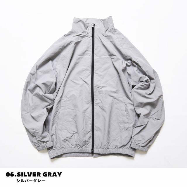 トラックジャケット