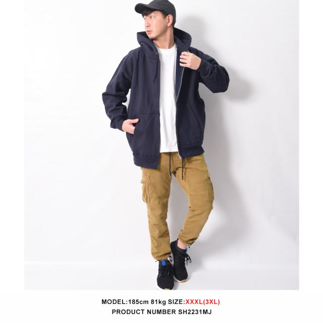 超厚手のジップパーカー