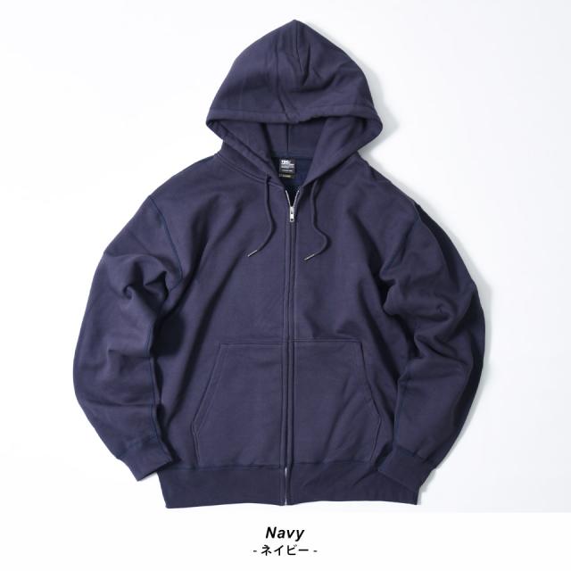 厚手のジップパーカー