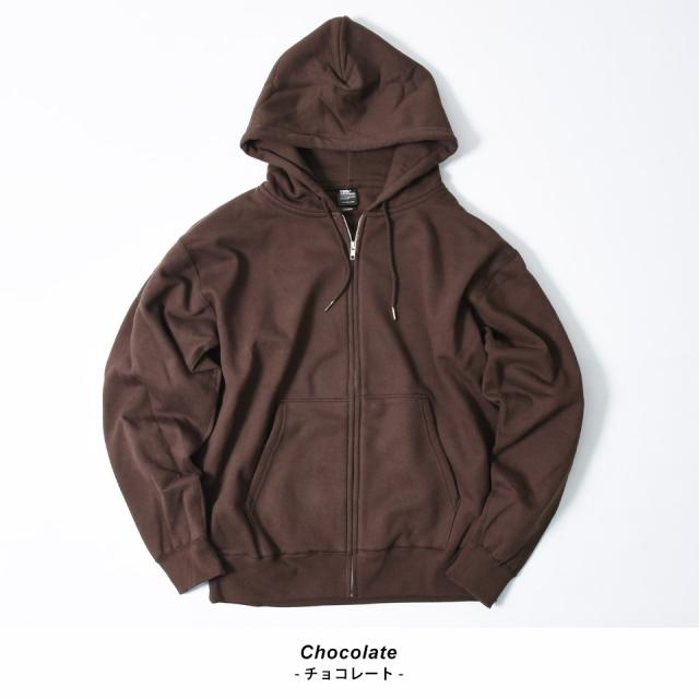 厚手のジップパーカー