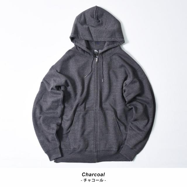 厚手のジップパーカー