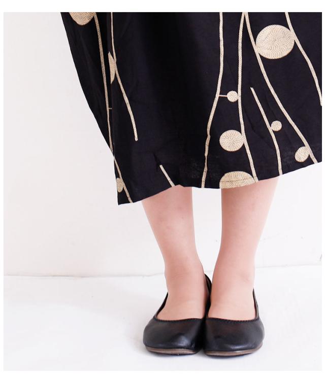 刺繍柄のミモレ丈コクーンワンピース【4月17日8時販売新作】