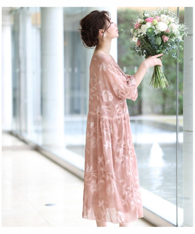 キャミソール付き薔薇刺繍のエレガントなワンピース【7月14日8時販売新作】