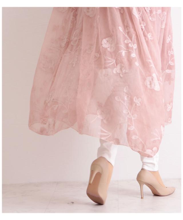 キャミソール付き薔薇刺繍のエレガントなワンピース【7月14日8時販売新作】