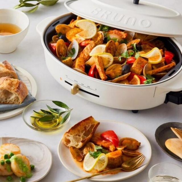 BRUNO オーバルホットプレート たこ焼きプレート　深鍋プレート BRUNO ブルーノ オーバルホットプレート ホットプレート 3way