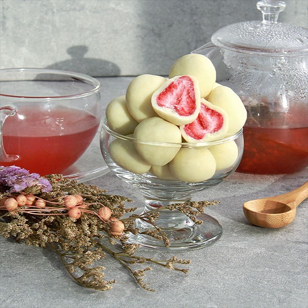 送料無料 いちごチョコ イチゴチョコ 苺チョコ ちょこ いちご チョコ イチゴチョコレート チョコレート ホワイトチョコ ストロベリー フリーズドライ バレンタイン ホワイトデー フルーツチョコレート スイーツ 洋菓子 個包装 お菓子 デザート お返し プレゼント ギフト プチギフト 誕生日 バースデー クリスマス お祝い イベント 贈り物