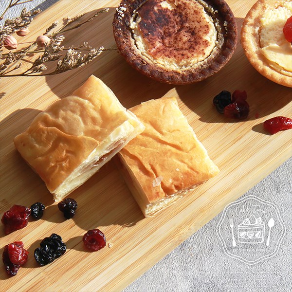 送料無料 アップルパイ アップル りんご リンゴパイ パイ フルーツパイ フルーツ 手作り 手作りアップルパイ 国産りんご 生菓子 スイーツ デザート お返し プレゼント ギフト スイーツ バレンタイン ホワイトデー おしゃれ 誕生日 バースデー 女子会