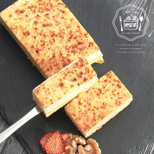 送料無料 チーズケーキ チーズ ケーキ チーズケーキブリュレ ギフト ロング 17cm 2個 2個セット セット 北海道産 バレンタイン 冷凍 冷凍ケーキ 洋菓子 スイーツ デザート 大きい 大きめ ボリューミー ビッグサイズ お中元 御中元 お返し プレゼント スイーツ お歳暮 おしゃれ 可愛い 誕生日 バースデー クリスマス お祝い イベント チェダーチーズ クリームチーズ