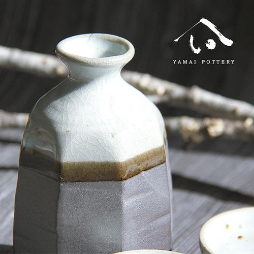 美濃焼 toki minoyaki japan 冷酒器 セット 酒器セット お猪口 冷酒 徳利 おちょこ ペア とっくり 酒器 陶器 手作り 2号 ぐい呑み 食器 結婚祝い 還暦祝い 祝い 還暦 プレゼント ギフト ギフトセット 食器セット お土産 誕生日 贈り物 お祝い 母の日 父の日 記念日 和食器 洋食器 カフェ シンプル キッチン キッチン用品 お揃い 国産 日本製 岐阜産 熱燗 冷酒 日本酒 酒 焼酎 食洗機対応 電子レンジ対応 送料無料