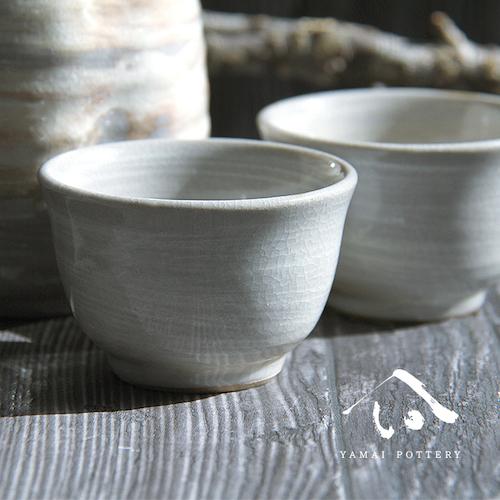 美濃焼 toki minoyaki japan 冷酒器 セット 酒器セット お猪口 冷酒 徳利 おちょこ ペア とっくり 酒器 陶器 手作り 2号 ぐい呑み 食器 結婚祝い 還暦祝い 祝い 還暦 プレゼント ギフト ギフトセット 食器セット お土産 誕生日 贈り物 お祝い 母の日 父の日 記念日 和食器 洋食器 カフェ シンプル キッチン キッチン用品 お揃い 国産 日本製 岐阜産 熱燗 冷酒 日本酒 酒 焼酎 食洗機対応 電子レンジ対応 送料無料