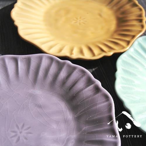 美濃焼 toki minoyaki japan お皿 皿 平皿 器 3点セット 3枚セット セット ペア おしゃれ sara 陶器 手作り 食器 結婚祝い 還暦祝い 祝い 還暦 プレゼント ギフト ギフトセット 食器セット お土産 誕生日 贈り物 お祝い 母の日 父の日 記念日 和食器 洋食器 カフェ シンプル キッチン キッチン用品 お揃い 国産 日本製 岐阜産 食洗機対応 電子レンジ対応 選べる 3種類 韓国 北欧 送料無料