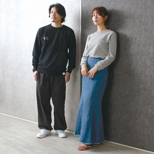 送料無料 noisycode ワンポイント スウェット トレーナー オリジナル レディース メンズ ブランド デザインパーカー ペア 綿100% 長袖 おしゃれ プリント ロゴ 文字 英字 ベーシック シンプル トップス ペアルック ユニセックス 大きいサイズ S M L XL 2XL 小さいサイズ 服 おもしろ お洒落 楽ちん ゆったり Ladies mens tops ブラック 黒 ホワイト 白 グレー ネイビー 20代 30代 40代 大人 コーデ