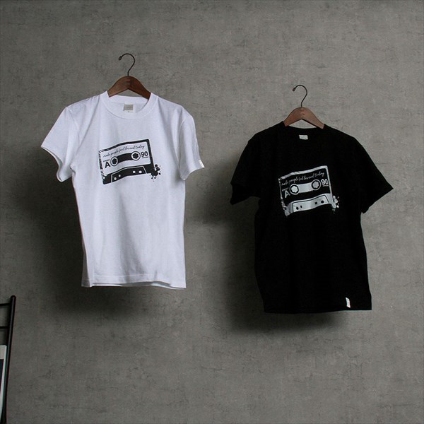 noisycode tシャツ オリジナル レディース メンズ デザインtシャツ おもしろ tシャツ 面白tシャツ おもしろtシャツ ブランド 綿100% 厚手 7.4oz 春 夏 半袖 おしゃれ プルオーバー プリント 英字 ロゴ 文字 プルオーバー ティーシャツ ベーシック トップス ペアルック ユニセックス おもしろいtシャツ 面白いtシャツ 大きいサイズ sサイズ 小さいサイズ 服 お出かけ 楽ちん man mens レデイース Ladies womans tops t-shirt 黒
