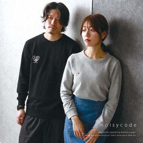 送料無料 noisycode ワンポイント スウェット トレーナー ハート オリジナル レディース メンズ ブランド デザインパーカー ペア 綿100% 長袖 おしゃれ プリント ロゴ 文字 英字 ベーシック シンプル トップス ペアルック ユニセックス 大きいサイズ S M L XL 2XL 小さいサイズ 服 おもしろ お洒落 楽ちん ゆったり Ladies mens tops ブラック 黒 ホワイト 白 グレー ネイビー 20代 30代 40代 大人 コーデ