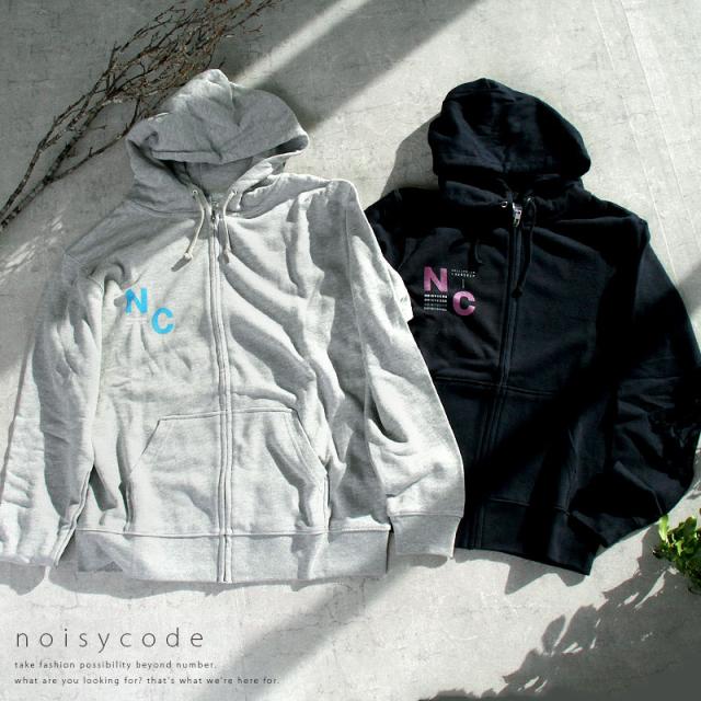noisycode パーカー キッズ 女の子 男の子 かわいい 綿100% スウェット パーカ スエット 長袖 ブラウンロゴ n.c. カレッジロゴ 家族 お揃い オリジナル プルオーバー トレーナー デザイン ロゴ ライトトレーナー プリント 英字 カレッジ おしゃれ トップス ペアルック ユニセックス 大きいサイズ sサイズ 小さいサイズ 服 お出かけ 楽ちん man mens Ladies womans tops 黒 ブラック 白 ホワイト 20代 30代 40代 大人 コーデ