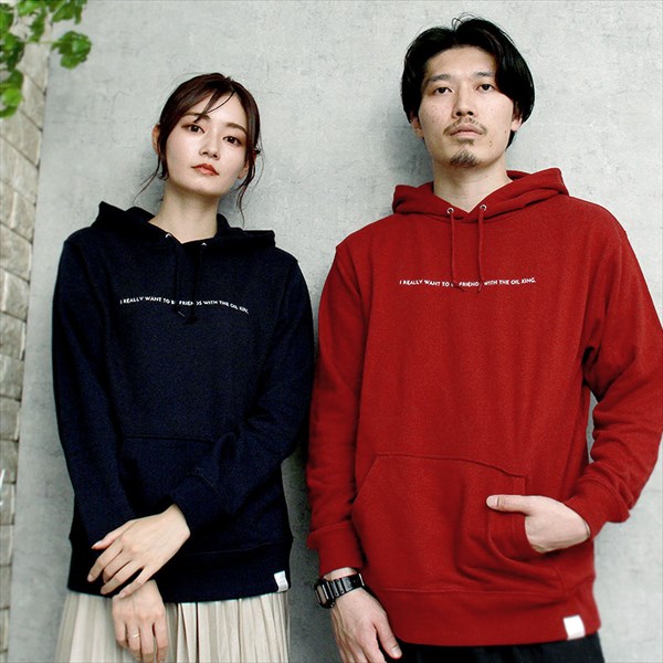 送料無料 noisycode パーカー レディース 綿100% メンズ 長袖 石油王 オイルキング カレッジロゴ オリジナル フーディー フード パーカ プルオーバーパーカー デザイン ロゴ プルオーバー プリント 英字 カレッジ おしゃれ ペア 家族 お揃い トップス ペアルック ユニセックス 大きいサイズ sサイズ 小さいサイズ 服 お出かけ 楽ちん man mens レデイース Ladies womans tops 黒 ブラック 白 ホワイト 20代 30代 40代 大人 コーデ