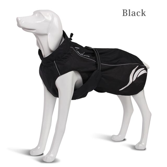 簡単着脱できるバックル仕様で調節も簡単な犬用レインコート 秋冬モデル TLG2471