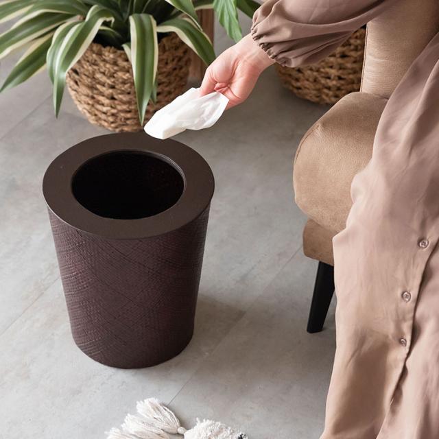 どんな場所に置いてもすっと馴染む、シンプルさが魅力