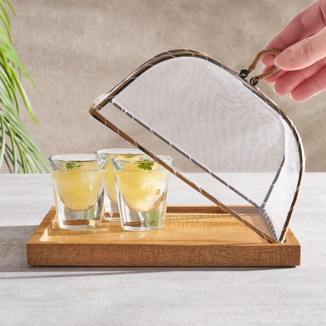 来客時やパーティにも活躍するテーブルウェア