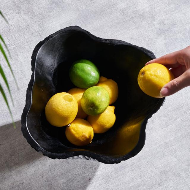 自然の形を活かした