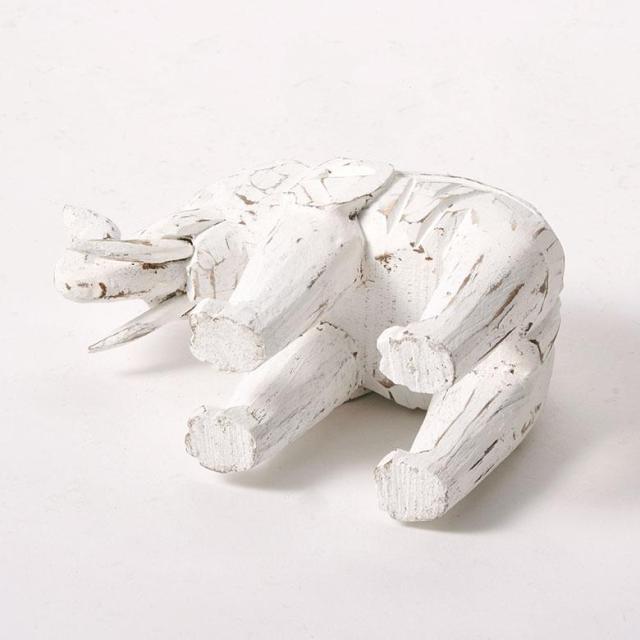 ハンドメイドの象の置物