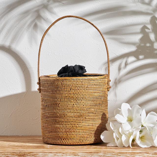 アジアンなバケツバッグ