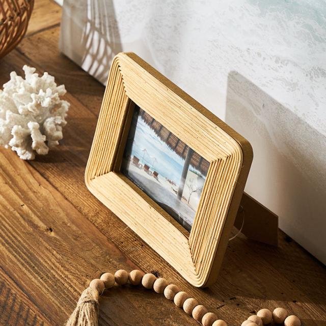 どんなポストカードとも合わせやすいのもポイント