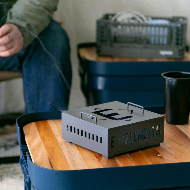 おうちに置いても生活感の出ない、優秀な見た目の蚊取り線香ホルダーです